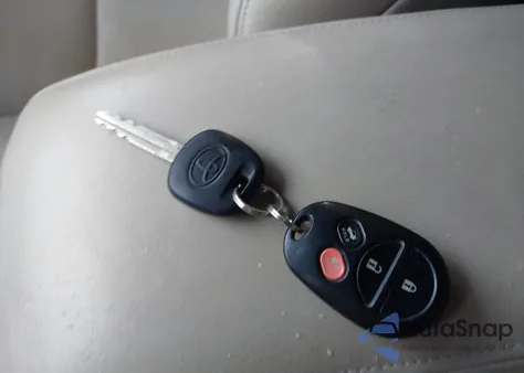 2008 Toyota Camry Solara Sle z USA, uszkodzony, nr VIN 4T1FA38P48U146394